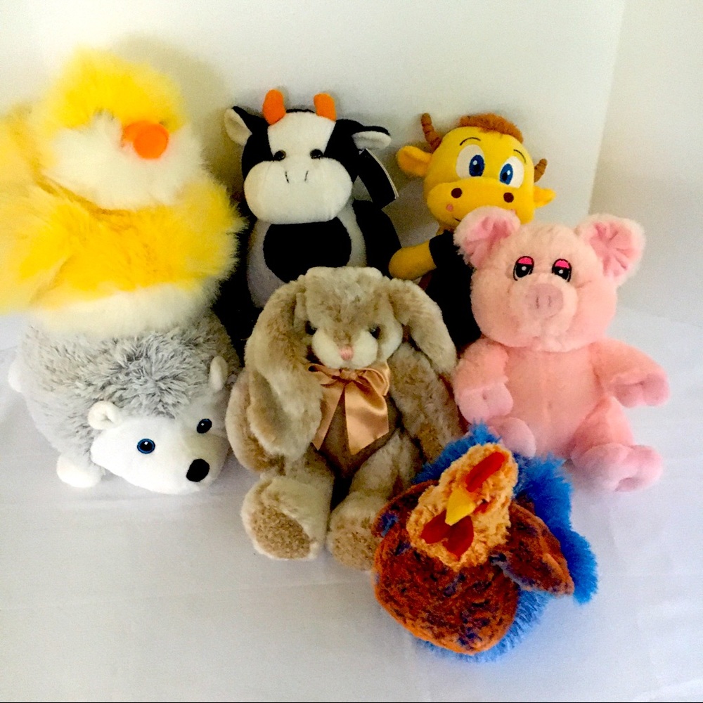 Farm Animals PlushToys Bundle of 7 Cows Pig Bunny